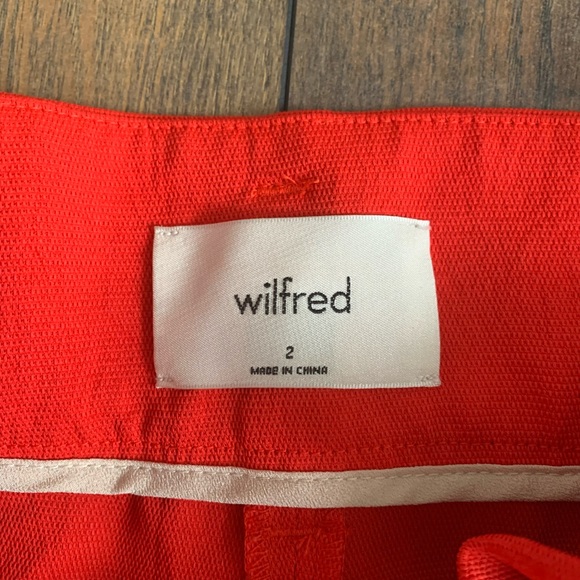 Wilfred Paperbag Shorts - Picture 2 of 3